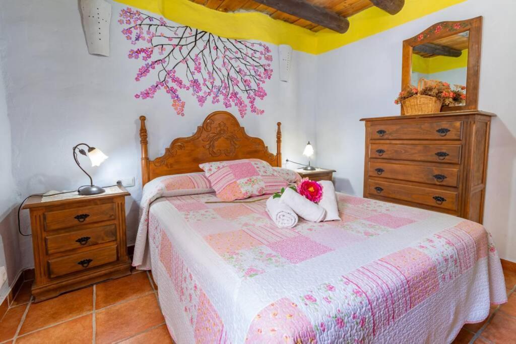 Casa Rosa, Con Encanto Y Piscina Climatizada Frigiliana Dış mekan fotoğraf